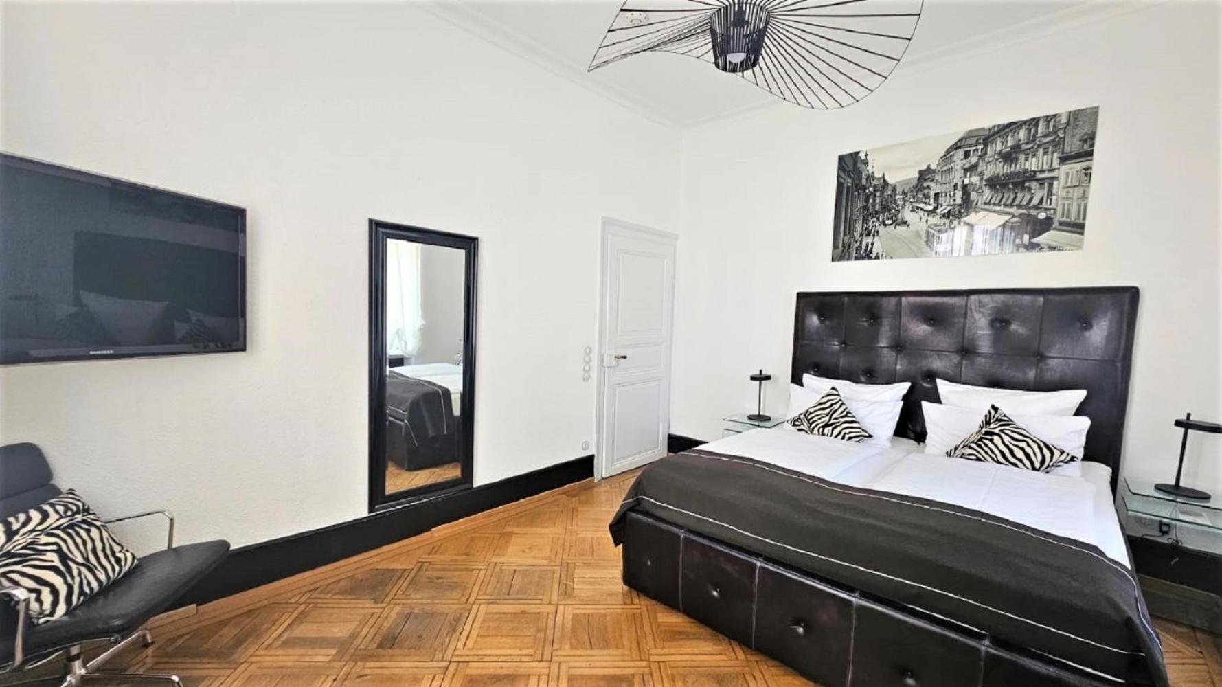 Historical Luxury Homes - Stadtvilla Mit Jacuzzi Und Garten Friburgo em Brisgóvia Exterior foto